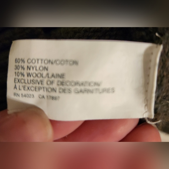 Gap Men's Wool Blend Sweater - Picture 5 of 6